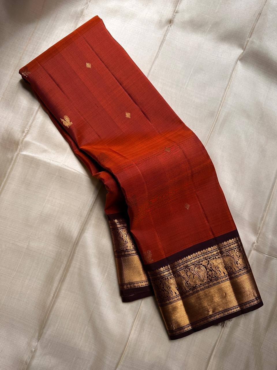 Classic Orange & Mud Chocolate Kanchipuram Handloom Silk Saree SS25958
