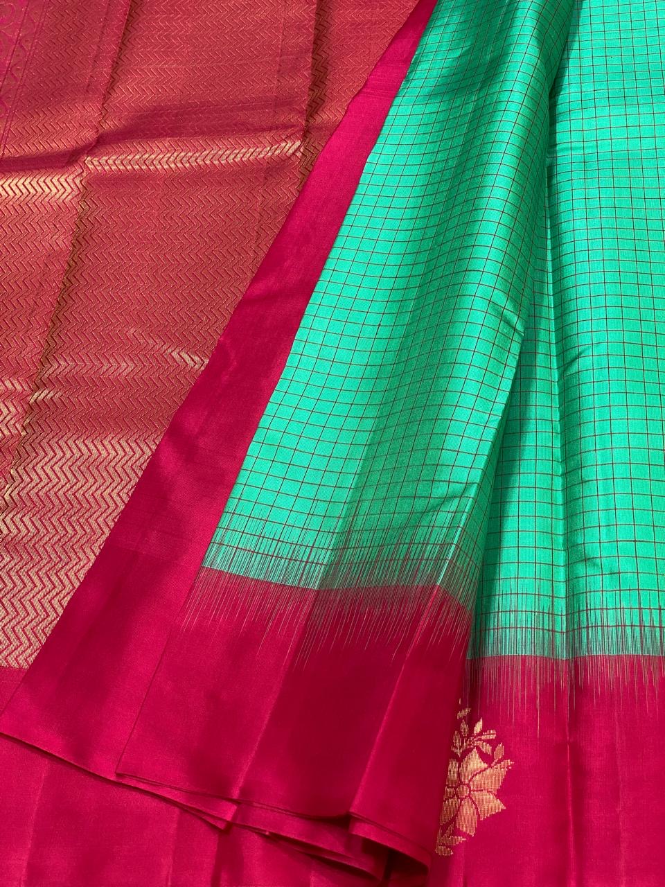 Sea Green & Reddish Pink Elegance Kanchipuram Handloom Silk Saree SS23541