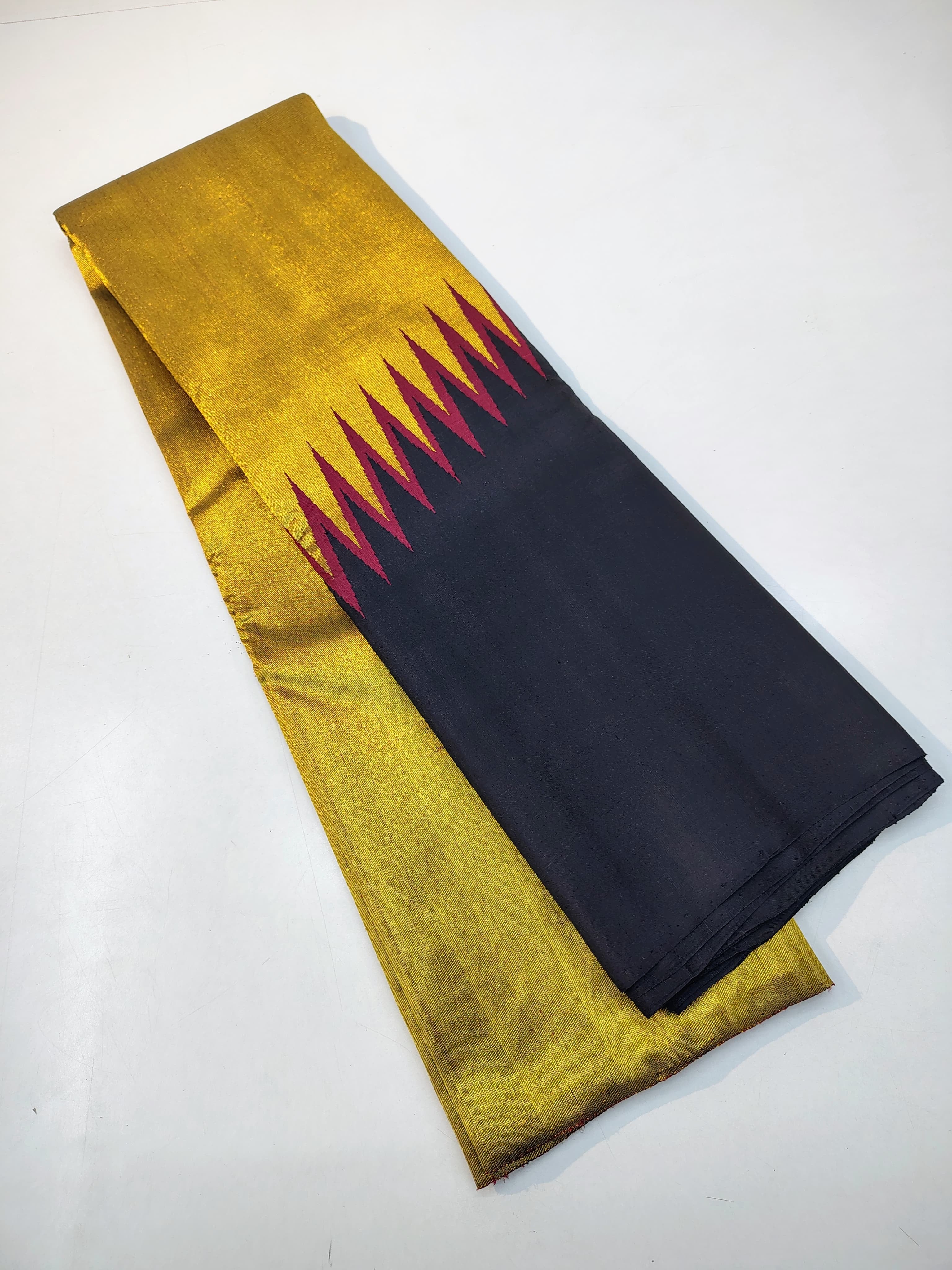 Classic Charcoal Black & Gold Rising Border Kanchipuram Handloom Silk Saree SS25727