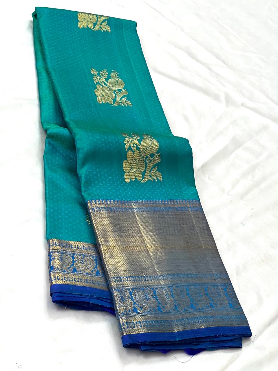 Classic Sea Green & Royal Blue 2gm Zari Elegance Kanchipuram Handloom Silk Saree SS24126