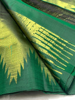 Load image into Gallery viewer, Classic Gold &amp; Green Temple 2gm Zari Kanchipuram Handloom Silk Saree SS25979
