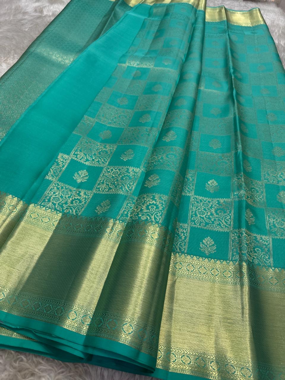 Classic Sea Green Bridal Elegance Kanchipuram Handloom Silk Saree SS25909
