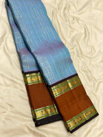 Load image into Gallery viewer, Classic Cornflower Blue &amp; Caramel Brown 2gm Zari Vaira Oosi Checks Butta Kanchipuram Handloom Silk Saree SS26321
