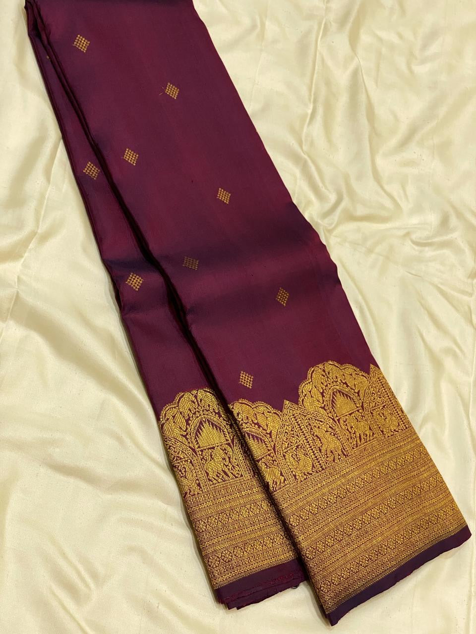 Classic Berry Wine 2gm Zari Bridal Elegance Kanchipuram Handloom Silk Saree SS24517