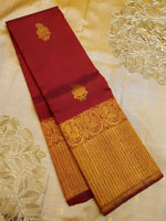 Load image into Gallery viewer, Classic Brick Red 2gm Zari Bridal Elegance Kanchipuram Handloom Silk Saree SS25917
