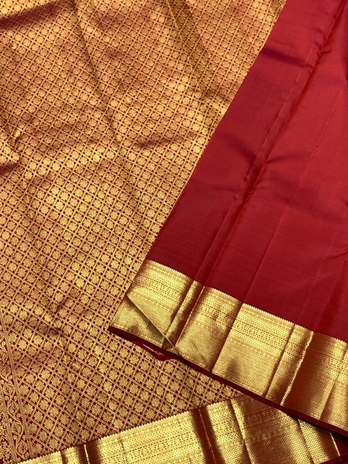 Classic Brick Red 2gm Zari Kanchipuram Handloom Silk Saree SS26501