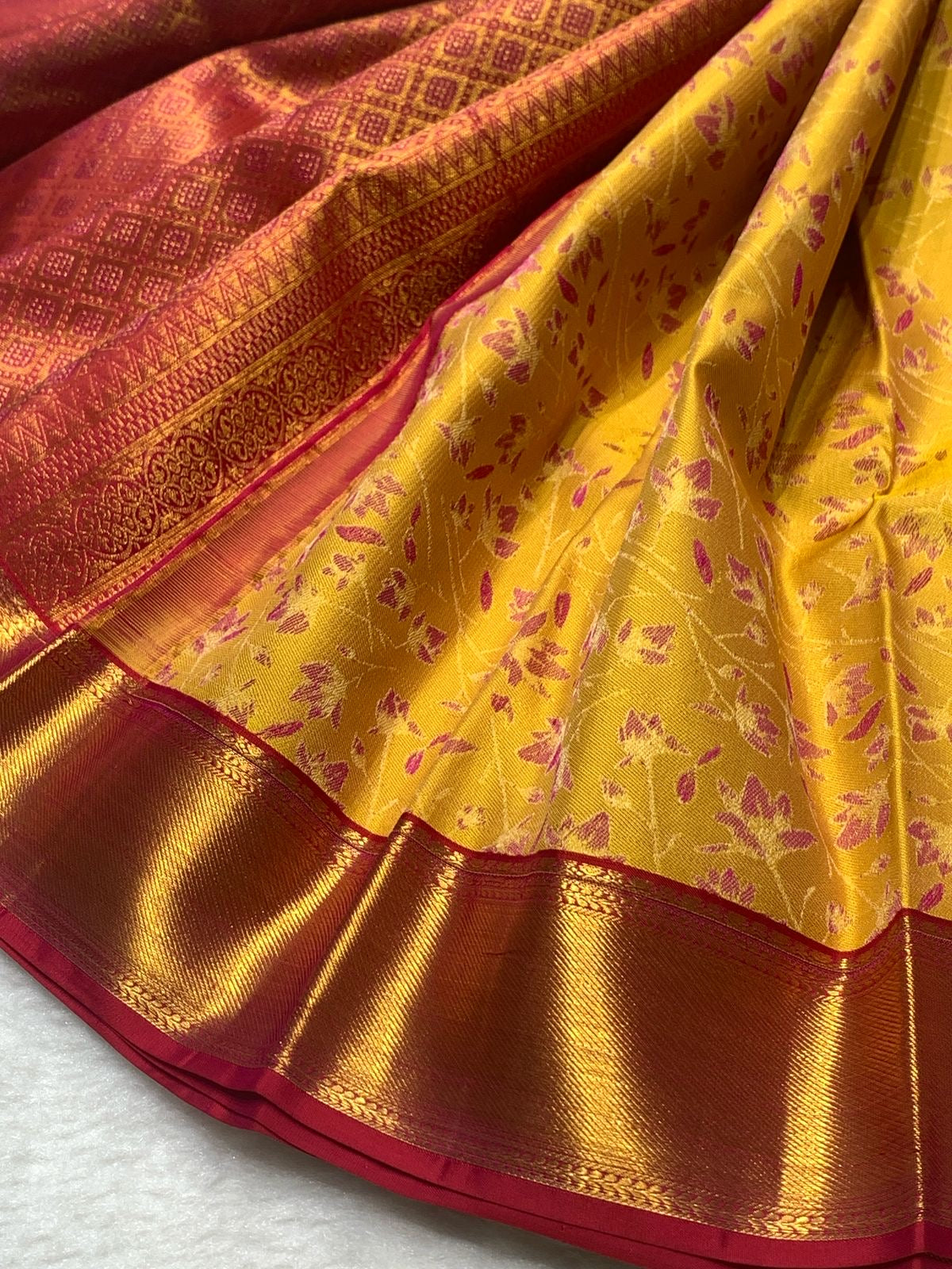 Classic Mustard & Red 2gm Zari Elegance Kanchipuram Handloom Silk Saree SS24786