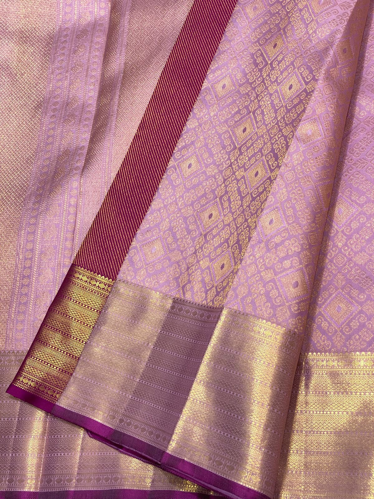 Classic Mauve 2gm Zari Kanchipuram Handloom Silk Saree SS25613