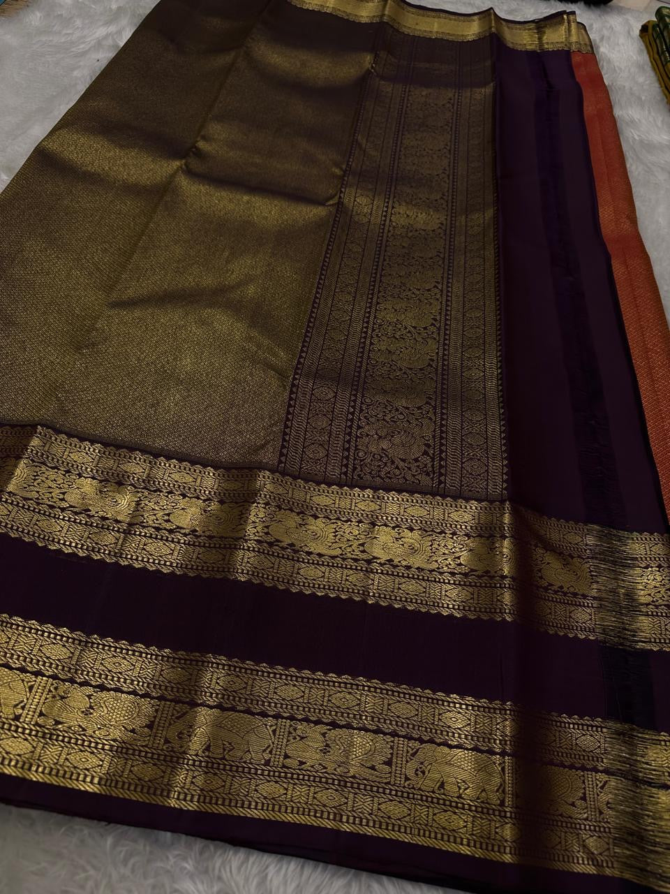 Classic Tangy Orange & Coffee Brown Elegance Kanchipuram Handloom Silk Saree SS24448