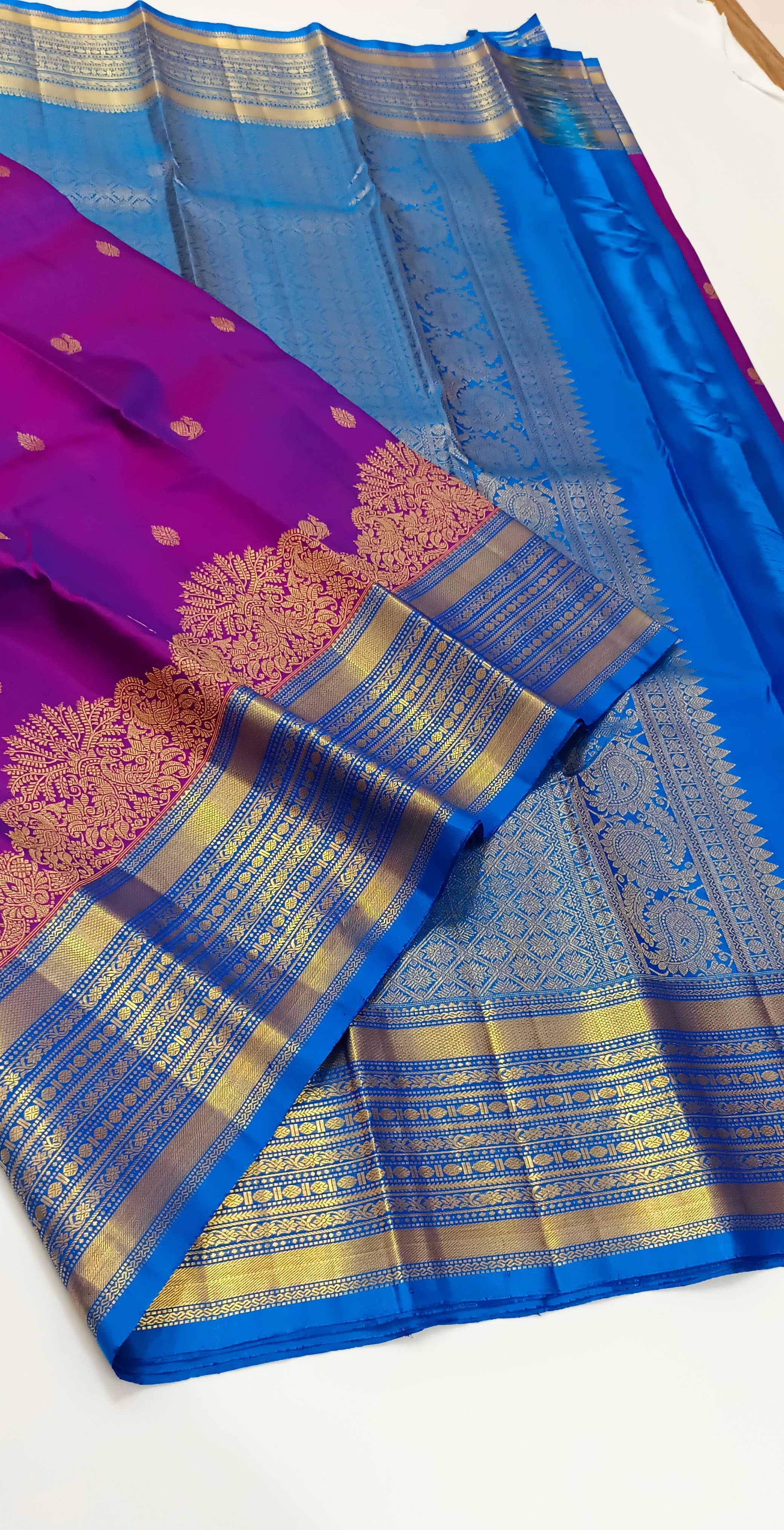 Classic Vadamalli & Azure Blue Kanchipuram Handloom Silk Saree SS25927
