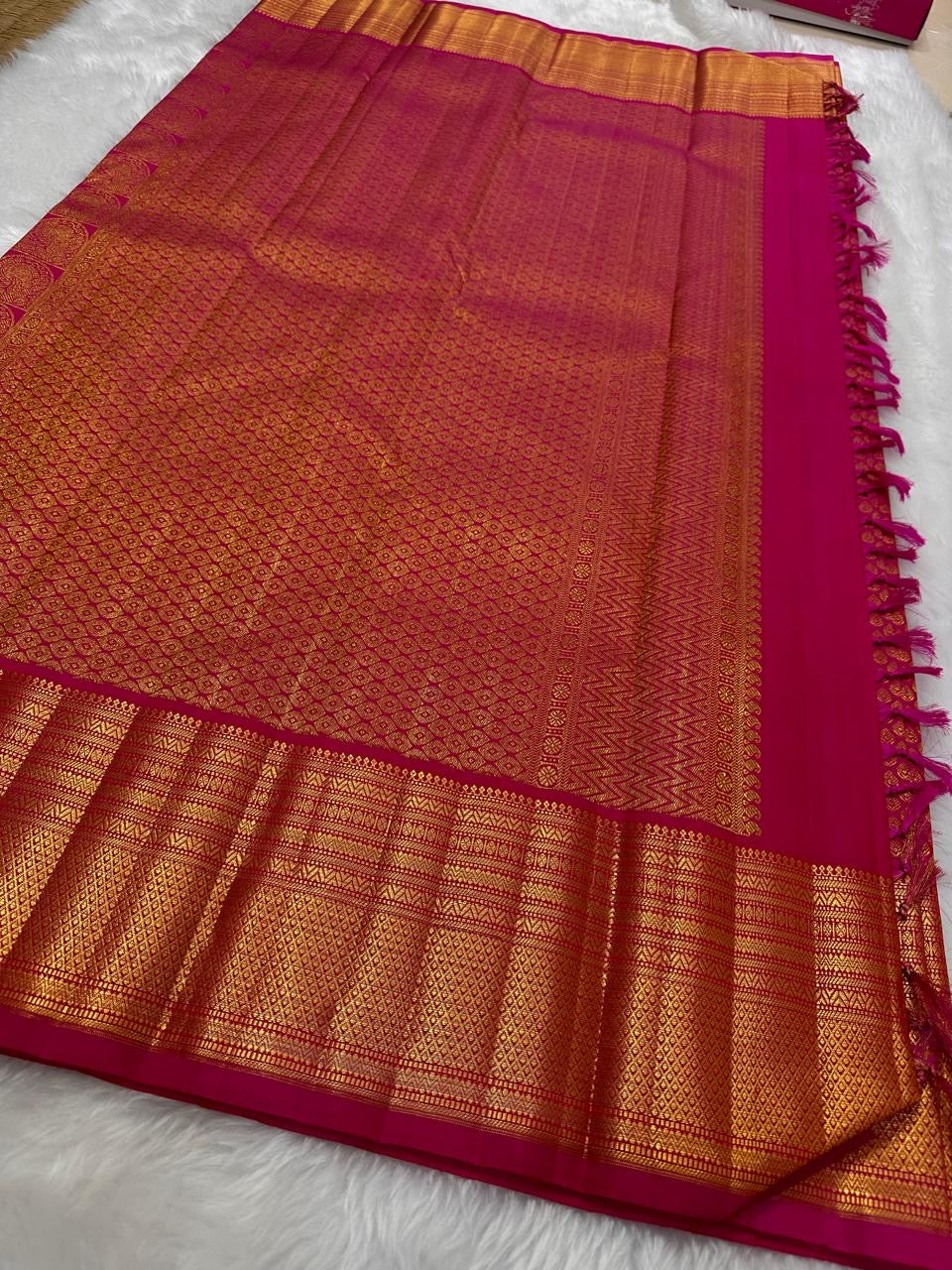 Classic Rose Pink Bridal Elegance Kanchipuram Handloom Silk Saree SS25901
