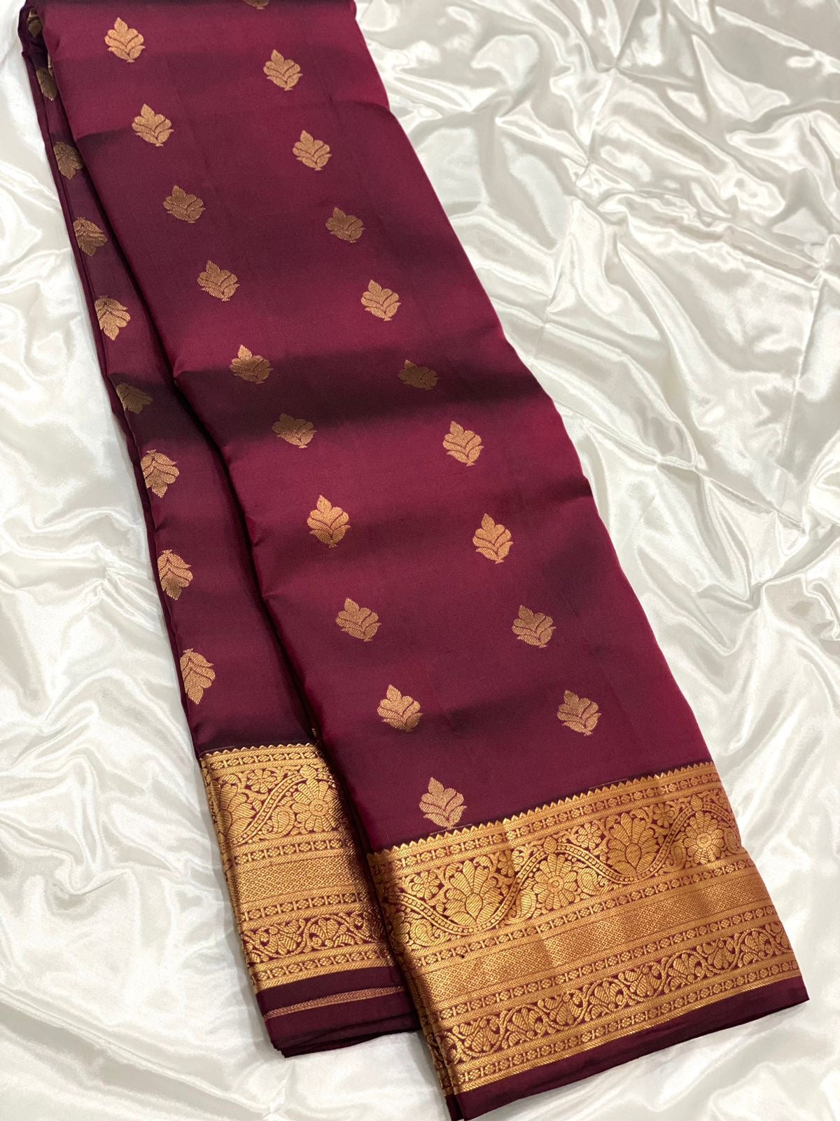 Classic Burgundy Maroon 1gm Zari Elegance Kanchipuram Handloom Silk Saree SS23474