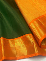 Load image into Gallery viewer, Classic Forest Green &amp; Mango Yellow 2gm Zari Elegance Kanchipuram Handloom Silk Saree SS27535
