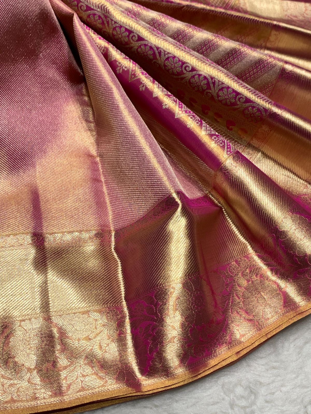 Pastel Pink Dual Toned Jyothika Inspired 2gm Zari Bridal Elegance Kanchipuram Handloom Silk Saree SS25447