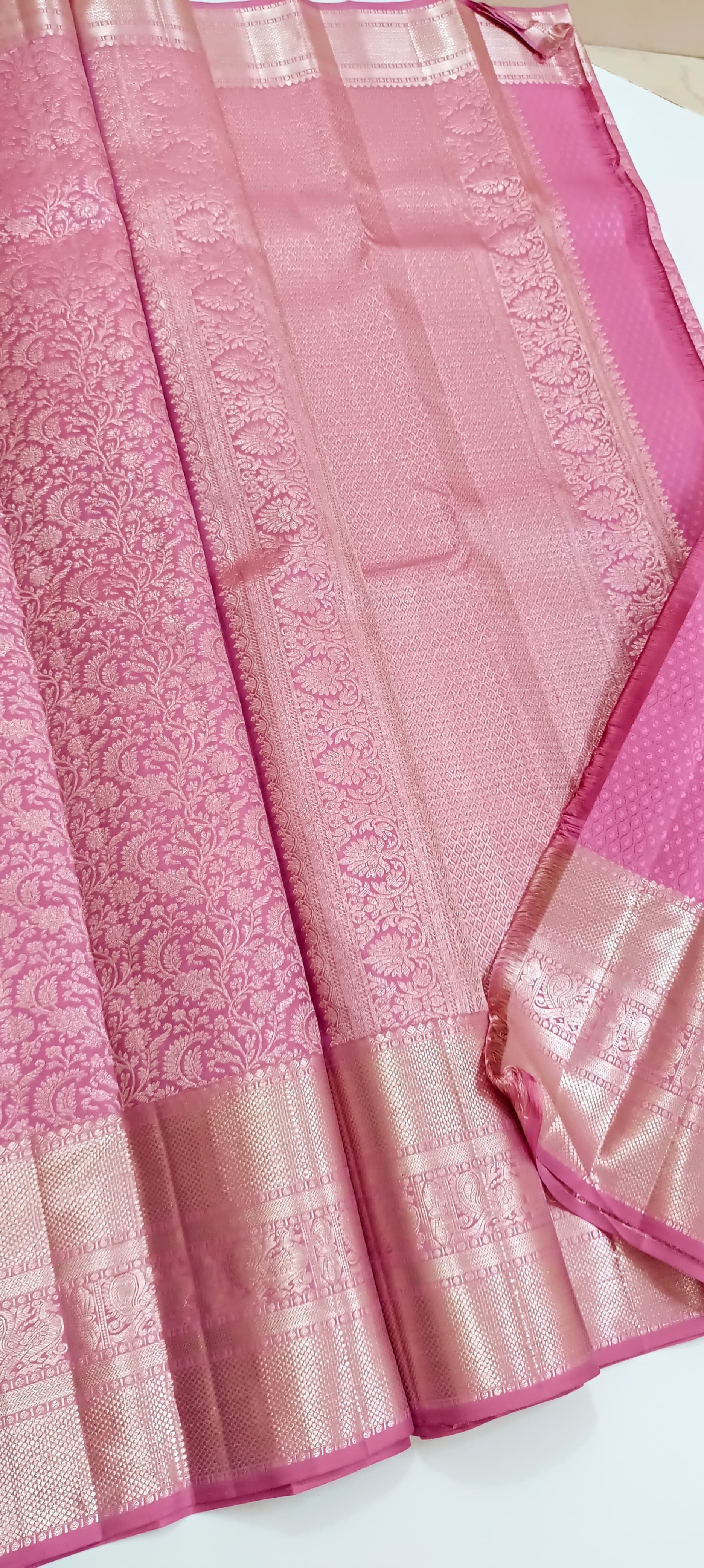 Classic Pastel Pink Silver Zari Elegance Kanchipuram Handloom Silk Saree SS24241