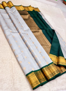 Classic Pastel Grey Tint & Dark Green Kanchipuram Handloom Silk Saree SS25801