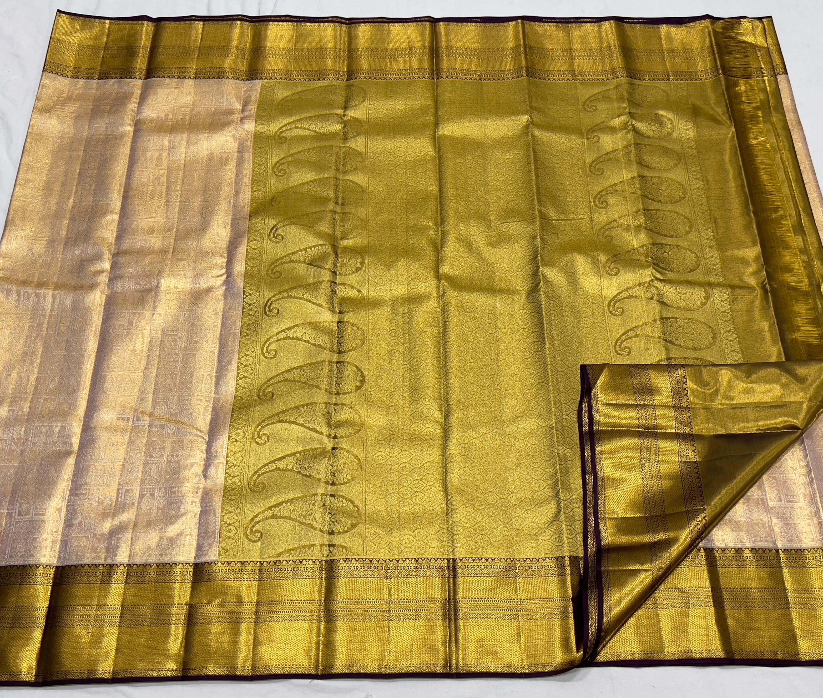 Classic Golden Beige & Aubergine 1gm Zari Bridal Elegance Kanchipuram Handloom Silk Saree SS24112