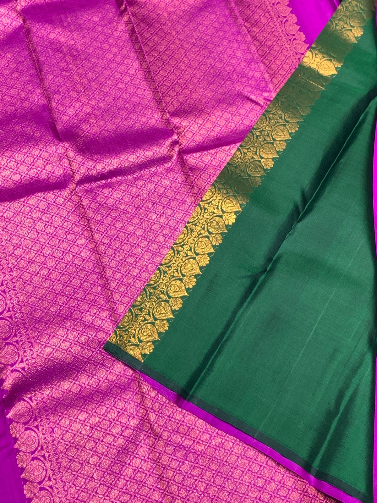 Classic Purple Violet & Pine Green 2gm Zari Elegance Kanchipuram Handloom Silk Saree SS25439