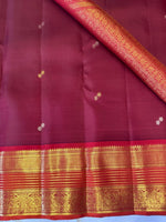Load image into Gallery viewer, Classic Maroon &amp; Red 2gm Zari Elegance Kanchipuram Handloom Silk Saree SS27383
