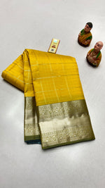 Load image into Gallery viewer, Classic Sunny Yellow &amp; Green Kanchipuram Handloom Silk Saree SS25644
