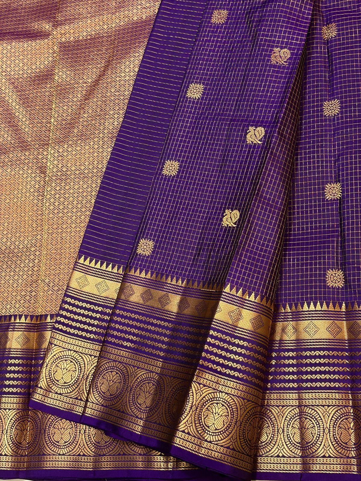 Classic Violet 1gm Zari Vaira Oosi Kanchipuram Handloom Silk Saree SS26655