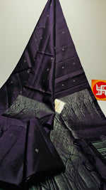 Load image into Gallery viewer, Classic Dark Violet Elegance Handloom Soft Silk Saree SS25667
