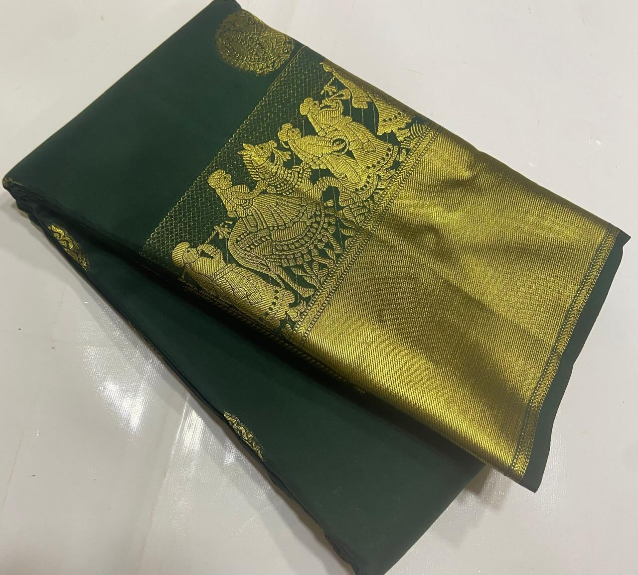 Classic Bottle Green Elegance Kanchipuram Handloom Silk Saree SS23775