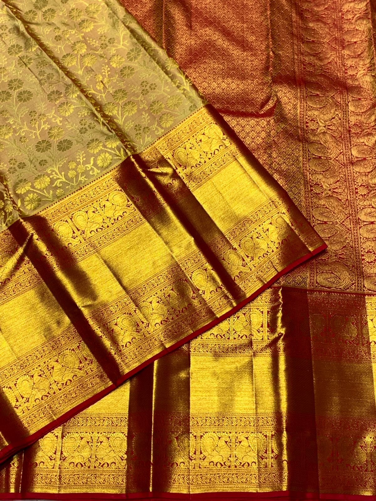 Classic Golden Mustard & Brick Red 2gm Zari Bridal Elegance Kanchipuram Handloom Silk Saree SS25356