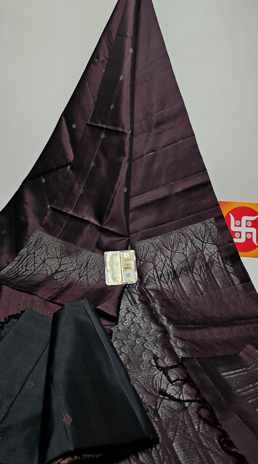 Classic Dark Chocolate Elegance Handloom Soft Silk Saree SS25662