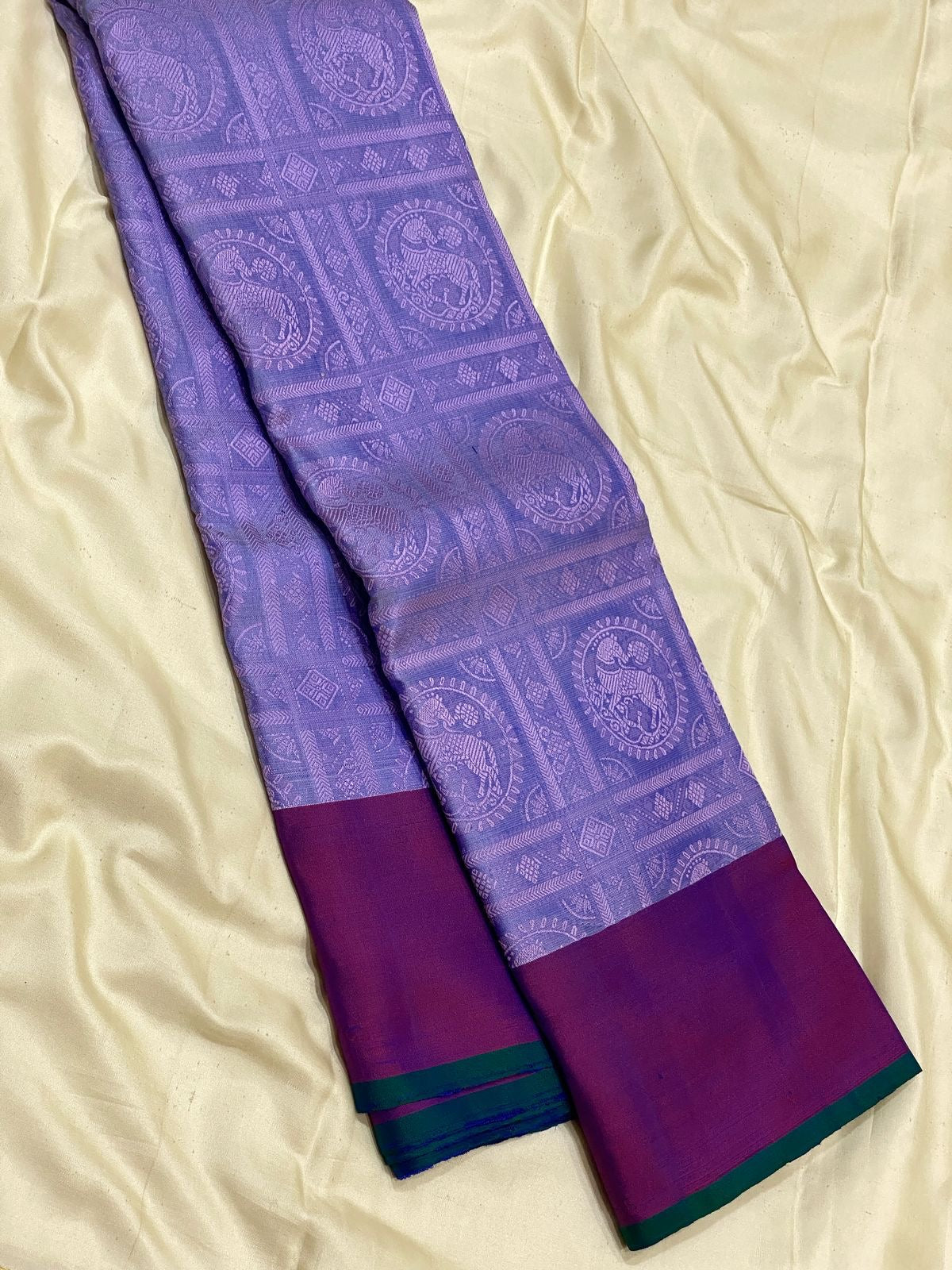 Classic Lavender & Wine Plum 2gm Zari Elegance Kanchipuram Handloom Silk Saree SS24689