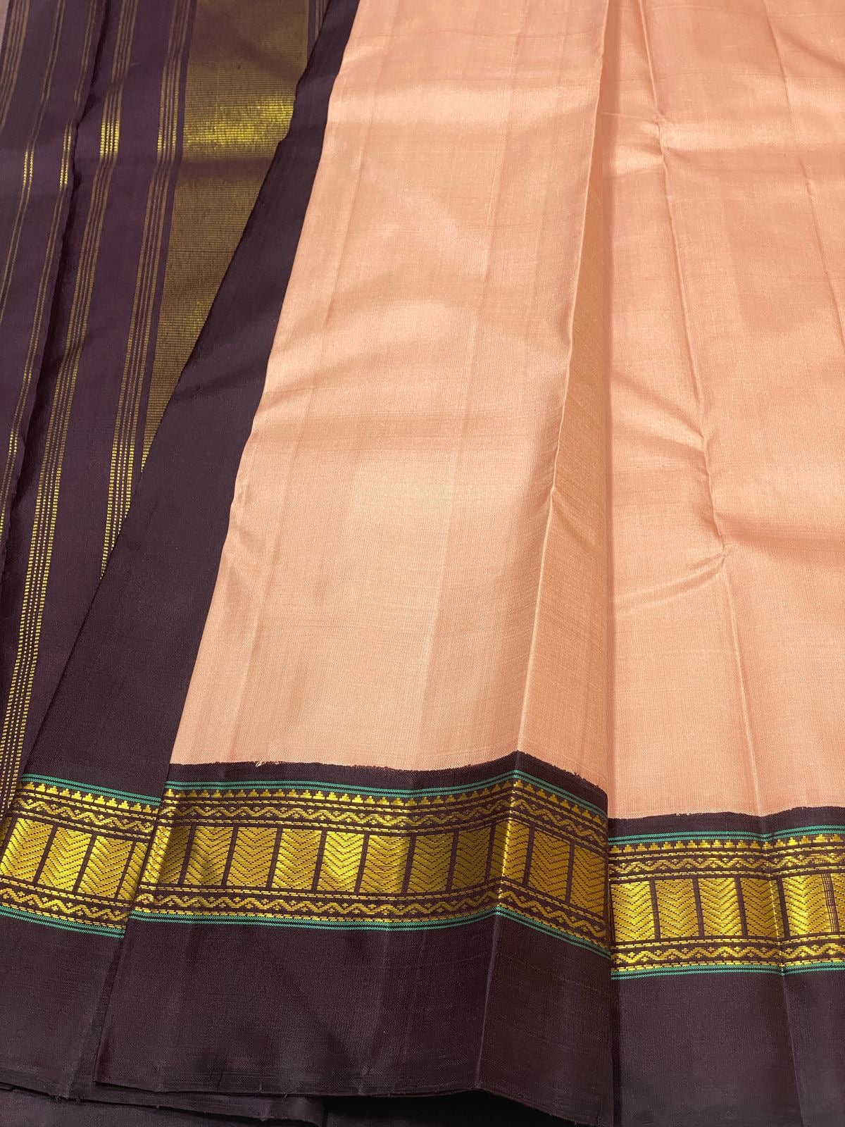 Classic Pastel Cocoa & Coffee Brown 2gm Zari Elegance Kanchipuram Handloom Silk Saree SS25306