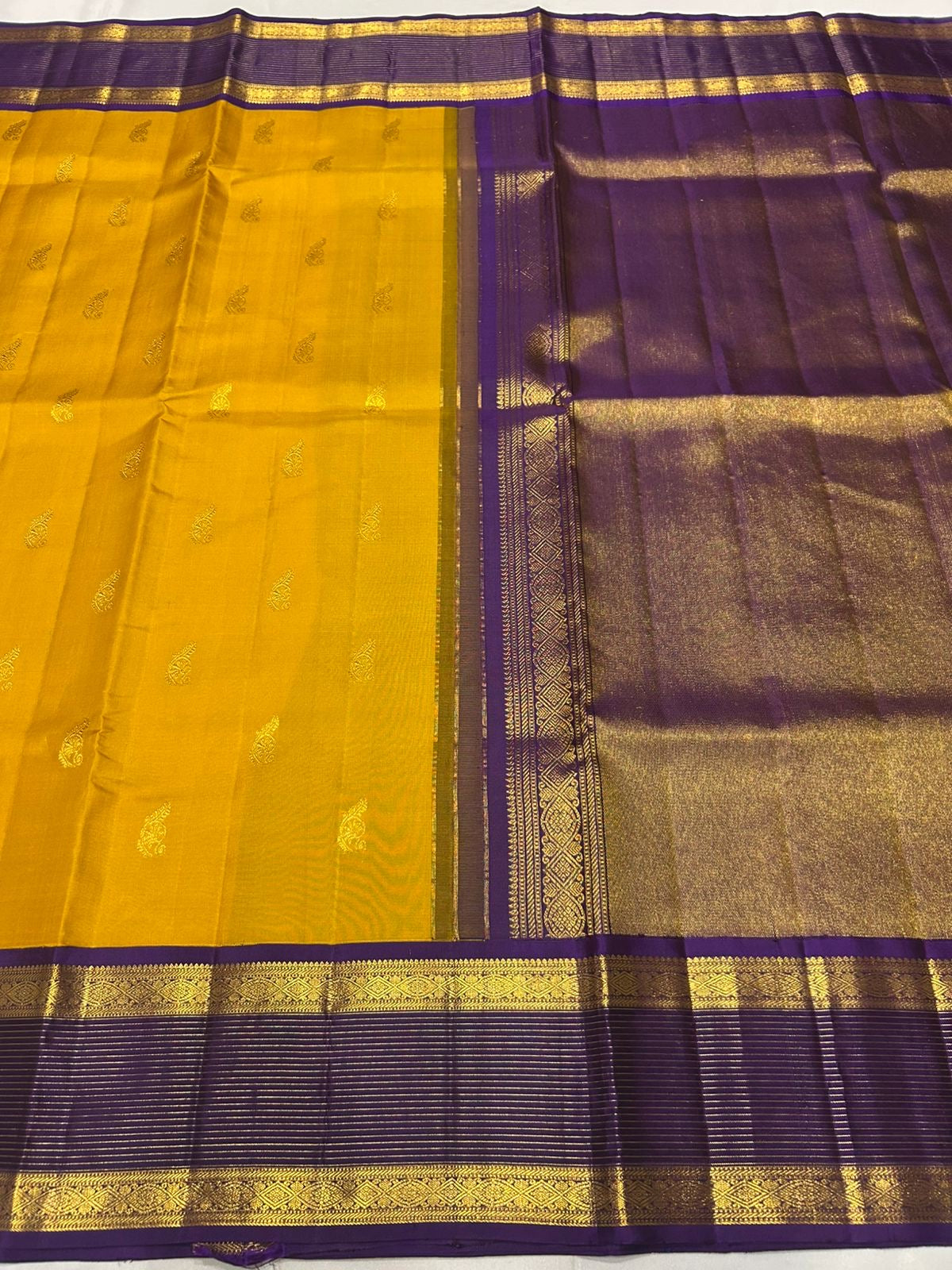 Classic Mango Yellow & Vadamalli Purple  2gm Zari Kanchipuram Handloom Silk Saree SS25840
