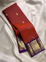 Load image into Gallery viewer, Classic Chestnut Brown &amp; Violet Bridal Elegance Kanchipuram Handloom Silk Saree SS23670
