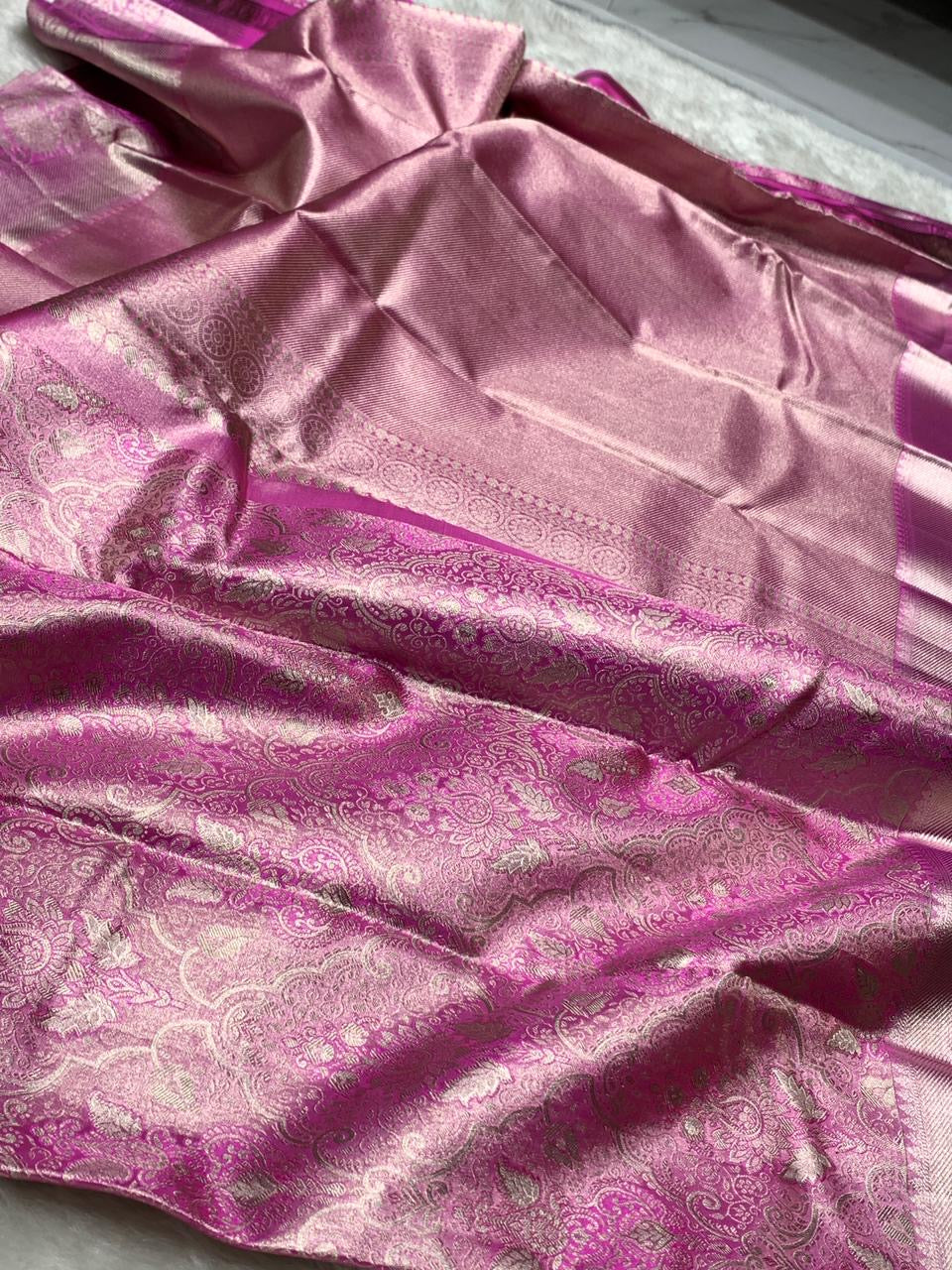 Classic Onion Pink 2gm Zari Kanchipuram Handloom Silk Saree SS26099