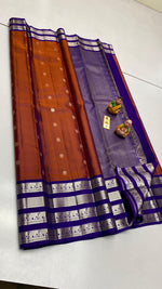 Load image into Gallery viewer, Classic Brown &amp; Violet Elegance Kanchipuram Handloom Silk Saree SS24755
