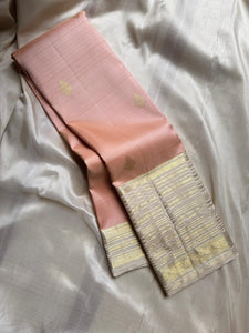 Classic Peach Tint & Offwhite 2gm Zari Bridal Elegance Kanchipuram Handloom Silk Saree SS24768