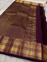 Load image into Gallery viewer, Classic Berry Jam 2gm Zari Elegance Kanchipuram Handloom Silk Saree SS23749
