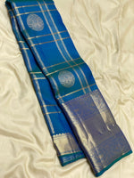 Load image into Gallery viewer, Classic Peacock Blue 2gm Zari Vaira Oosi Checks Kanchipuram Handloom Silk Saree SS25900
