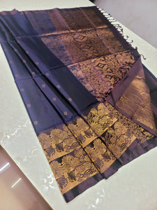 Classic Aubergine & Dark Plum Elegance Handloom Soft Silk Saree SS25304