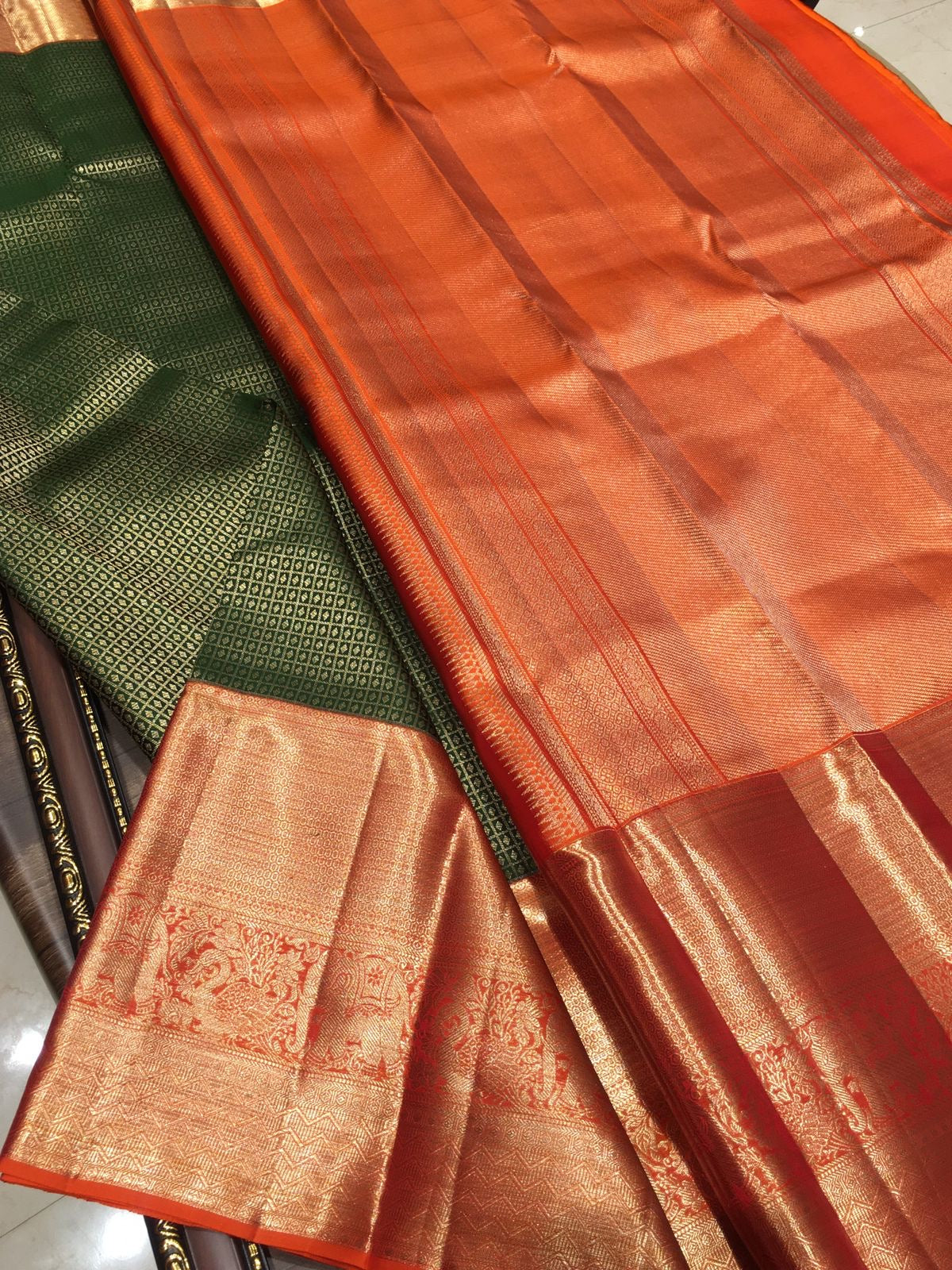 Classic Dark Green & Orange Bridal Elegance Kanchipuram Handloom Silk Saree SS26695
