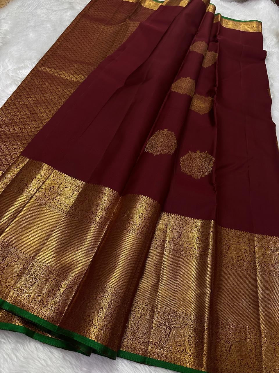 Classic Barn Red 2gm Zari Bridal Elegance Kanchipuram Handloom Silk Saree SS26272