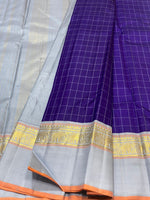 Load image into Gallery viewer, Classic Violet &amp; Grey 2gm Zari Elegance Kanchipuram Handloom Silk Saree SS25303
