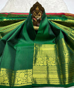 Load image into Gallery viewer, Classic Sacramento Green &amp; Chilly Red 2gm Zari Bridal Elegance Kanchipuram Handloom Silk Saree SS25567
