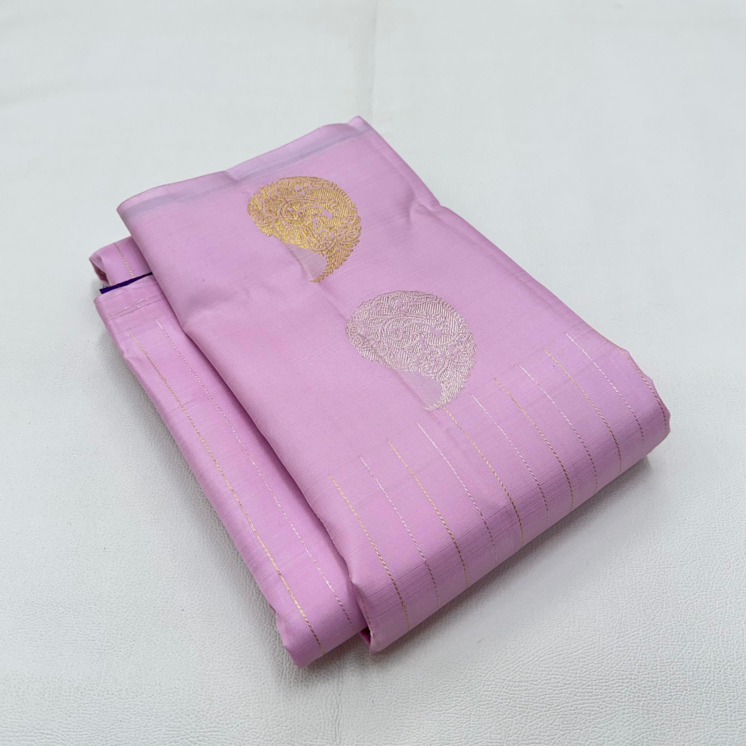 Classic Lilac & Purple 1gm Zari Elegance Kanchipuram Handloom Silk Saree SS24769