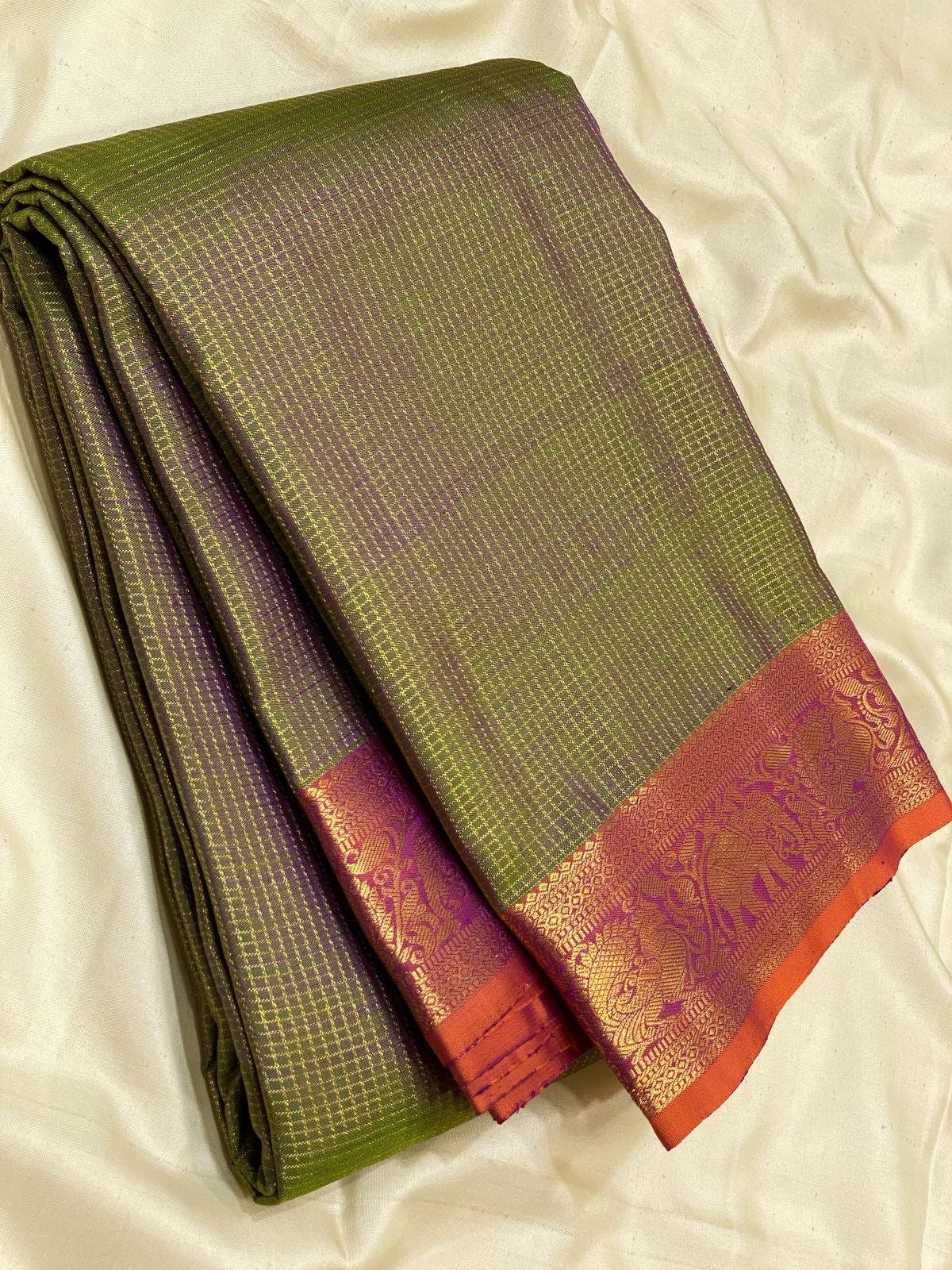 Dual Fern Green & Orange 2gm Zari Vaira Oosi Elegance Kanchipuram Handloom Silk Saree SS25381