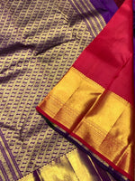 Load image into Gallery viewer, Classic Purple &amp; Red 2gm Zari Elegance Kanchipuram Handloom Silk Saree SS24396
