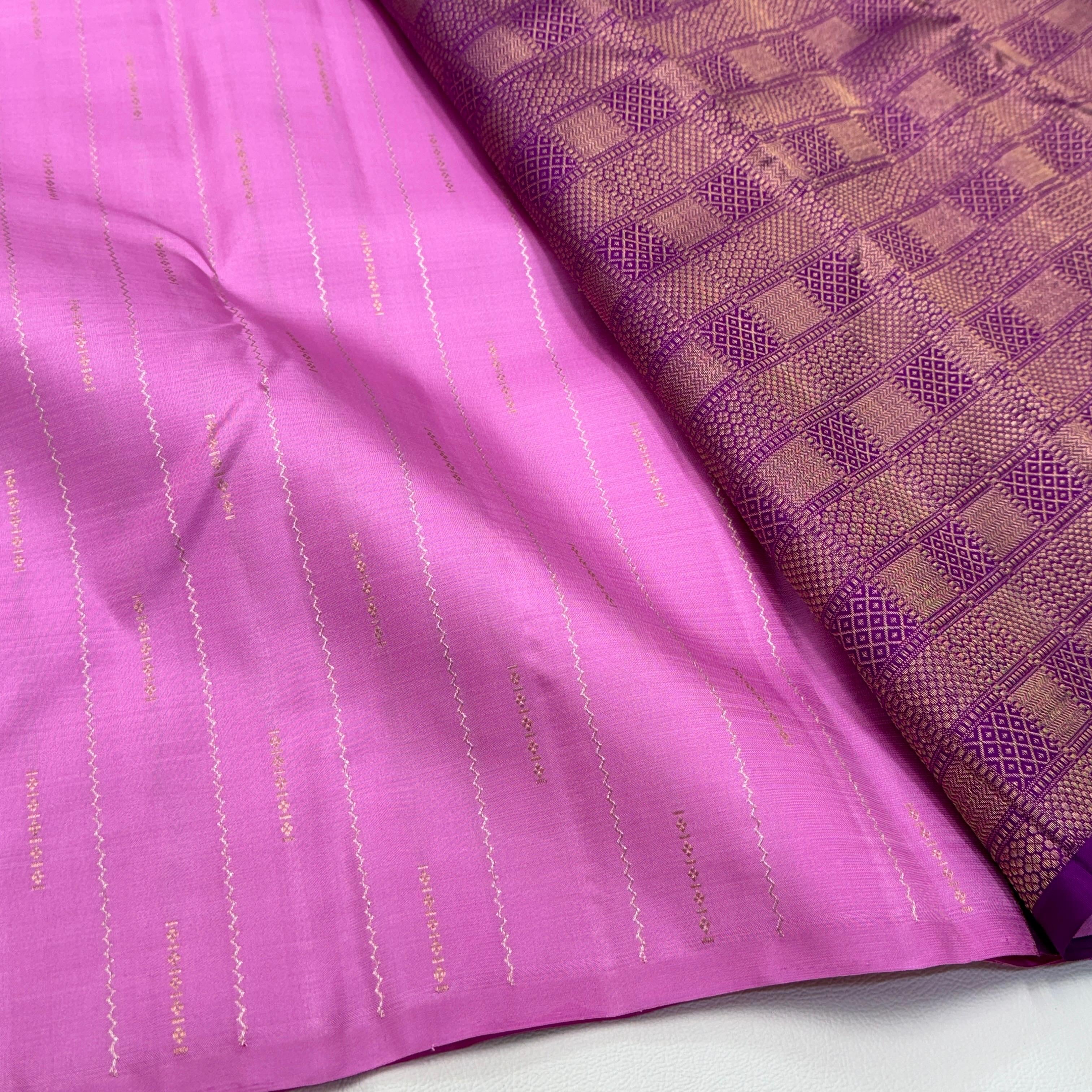 Classic Creamy Pink & Plum Elegance Handloom Silk Saree SS23583