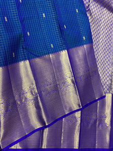 Classic Peacock Blue 2gm Zari Vaira Oosi Checks Kanchipuram Handloom Silk Saree SS25896