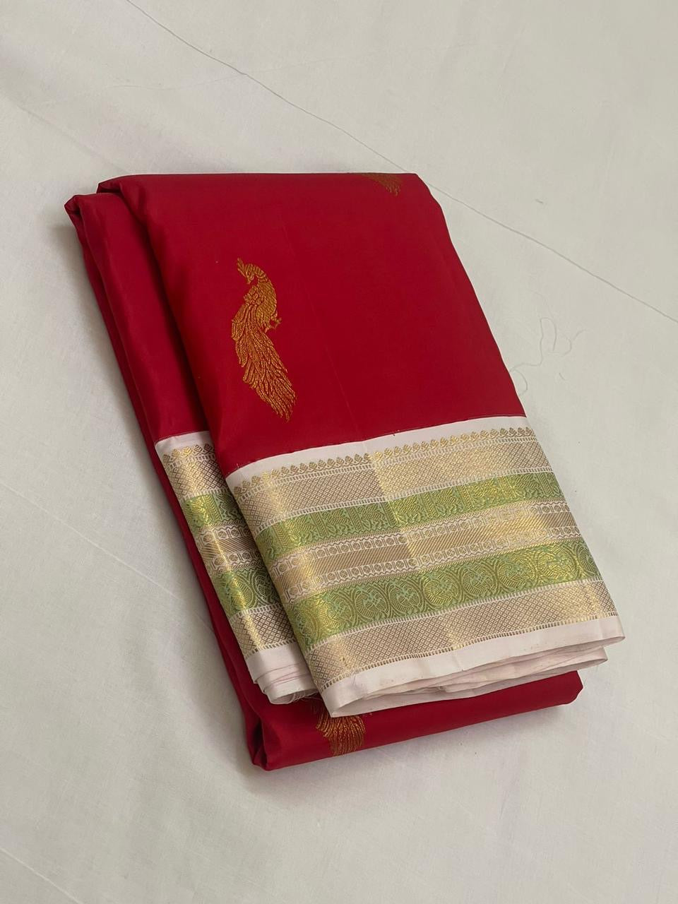 Classic Scarlet Red & Pastel Pink 2gm Zari Elegance Kanchipuram Handloom Silk Saree SS23683