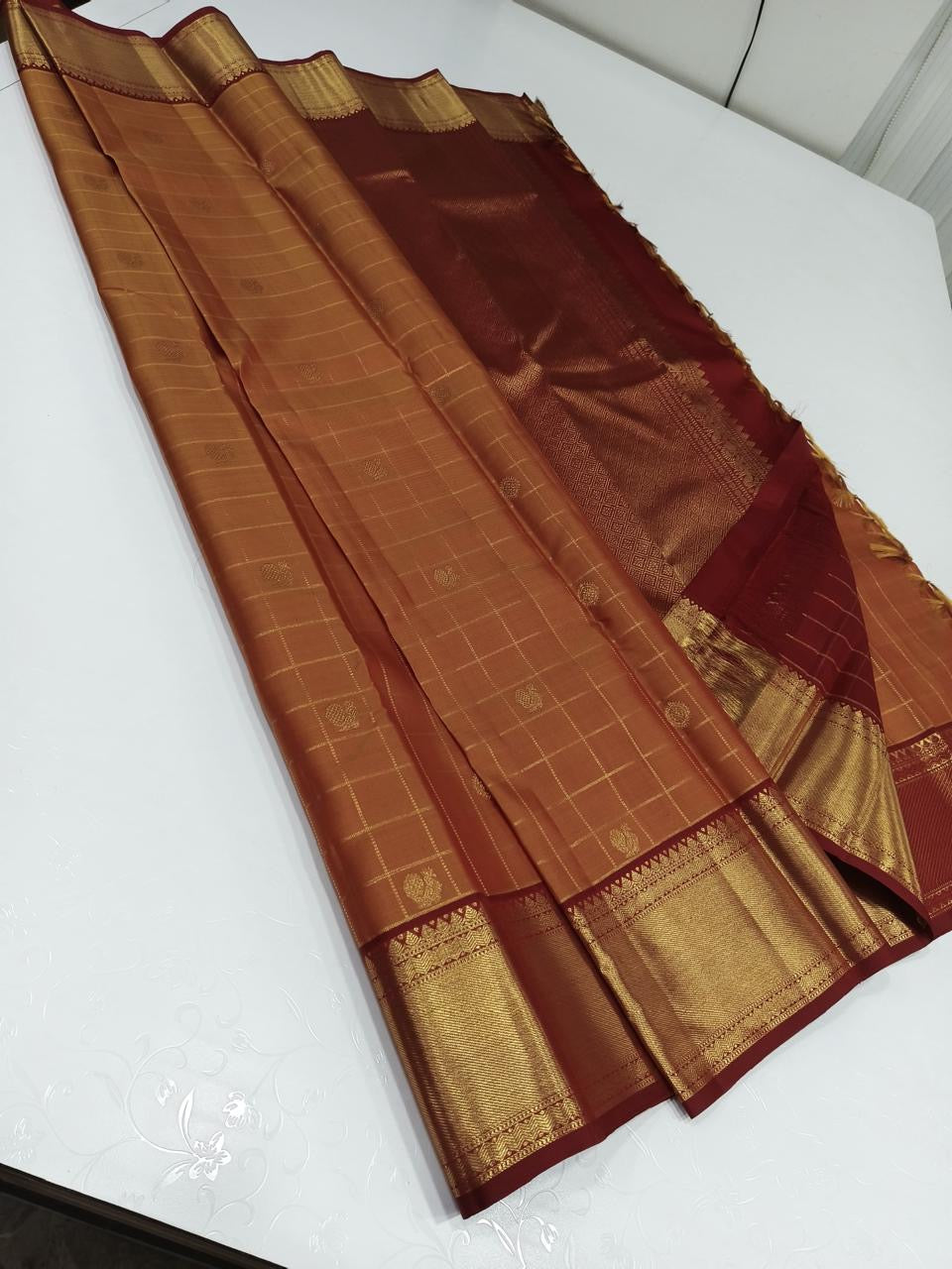 Classic Burnt Orange & Mahogany Red 2gm Zari Kanchipuram Handloom Silk Saree SS25608